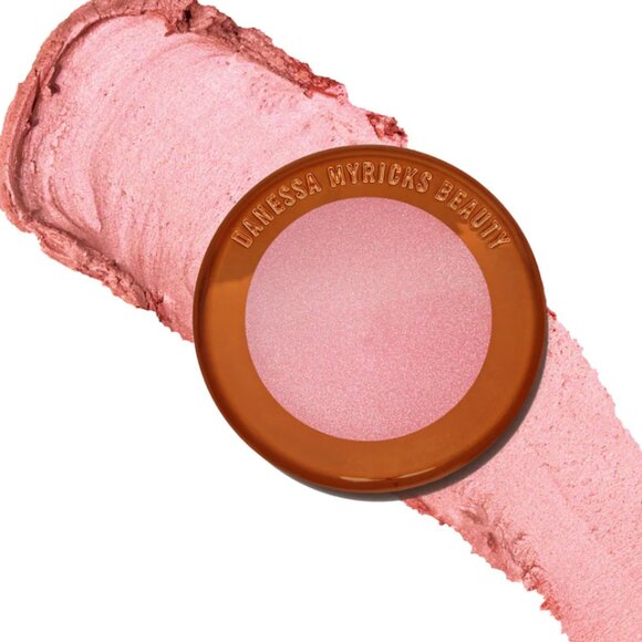 NEW Danessa Myricks Beauty Yummy Skin Blurring Balm Powder Unbothered NIB 2/$30 - Picture 1 of 2